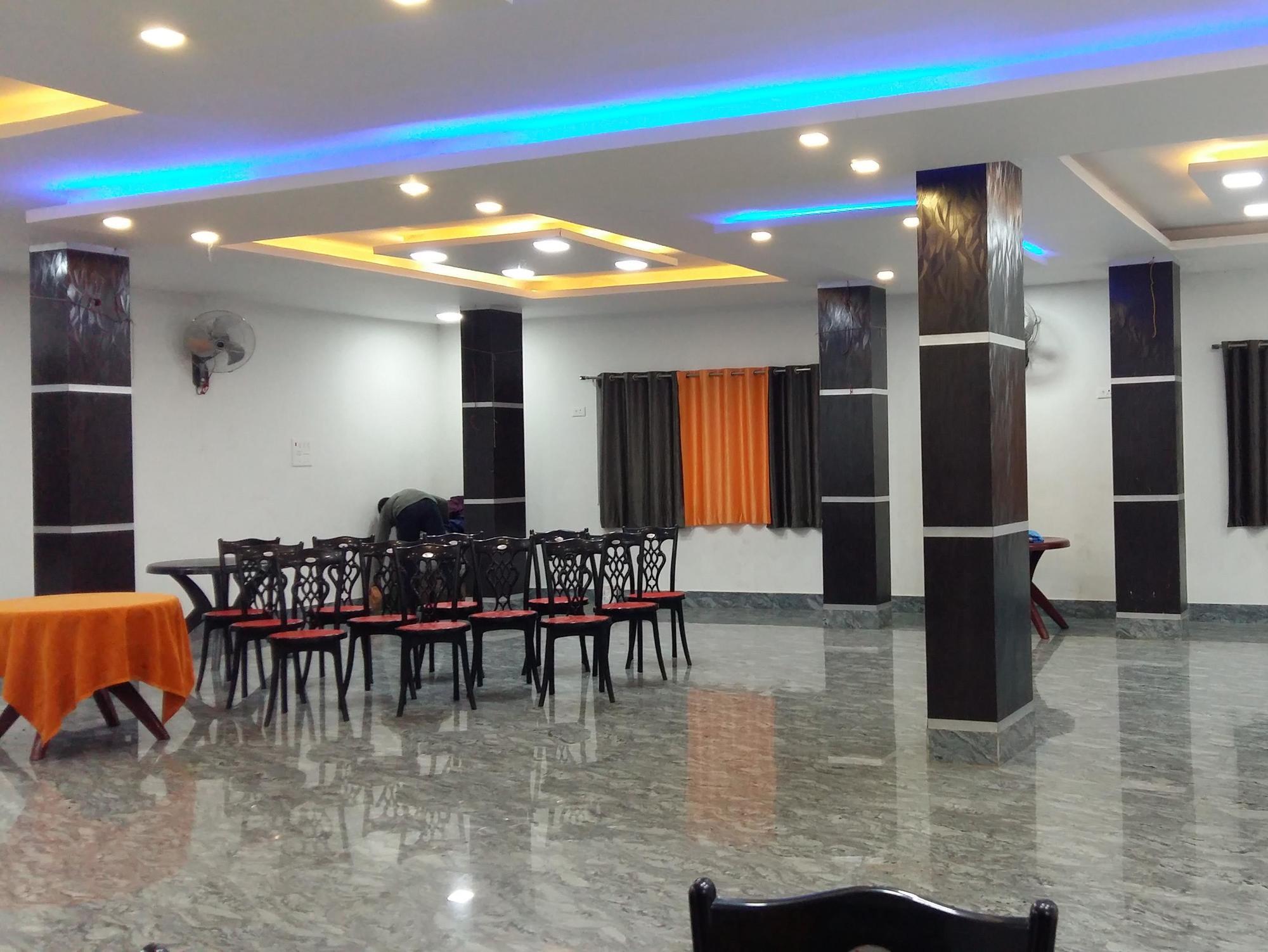Hotel Rajkamal Deoghar Buitenkant foto