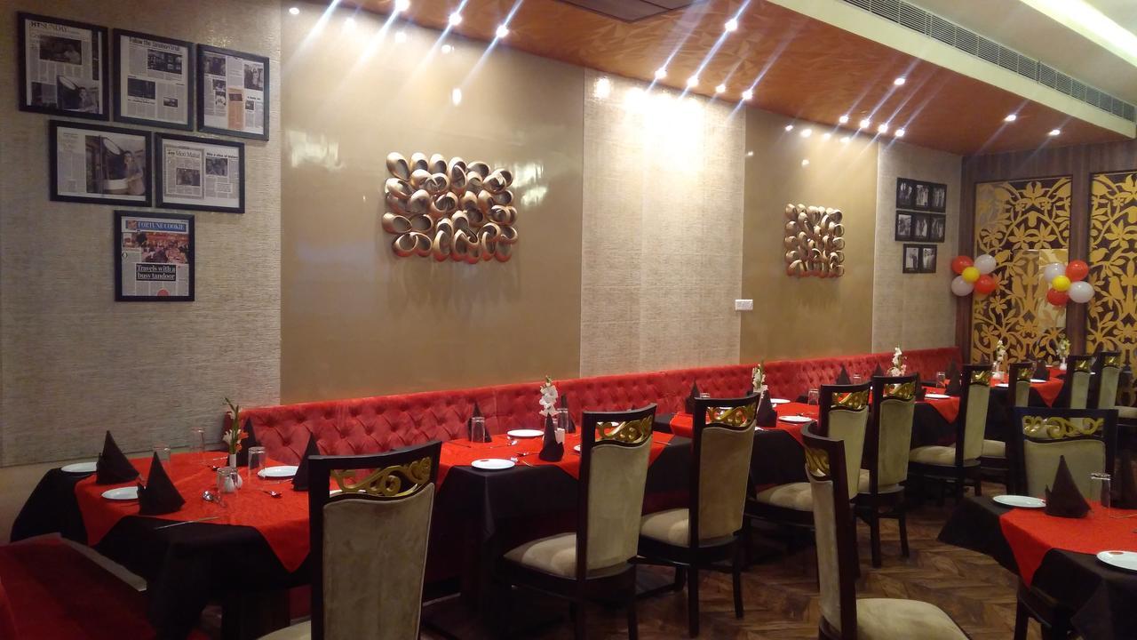 Hotel Rajkamal Deoghar Buitenkant foto